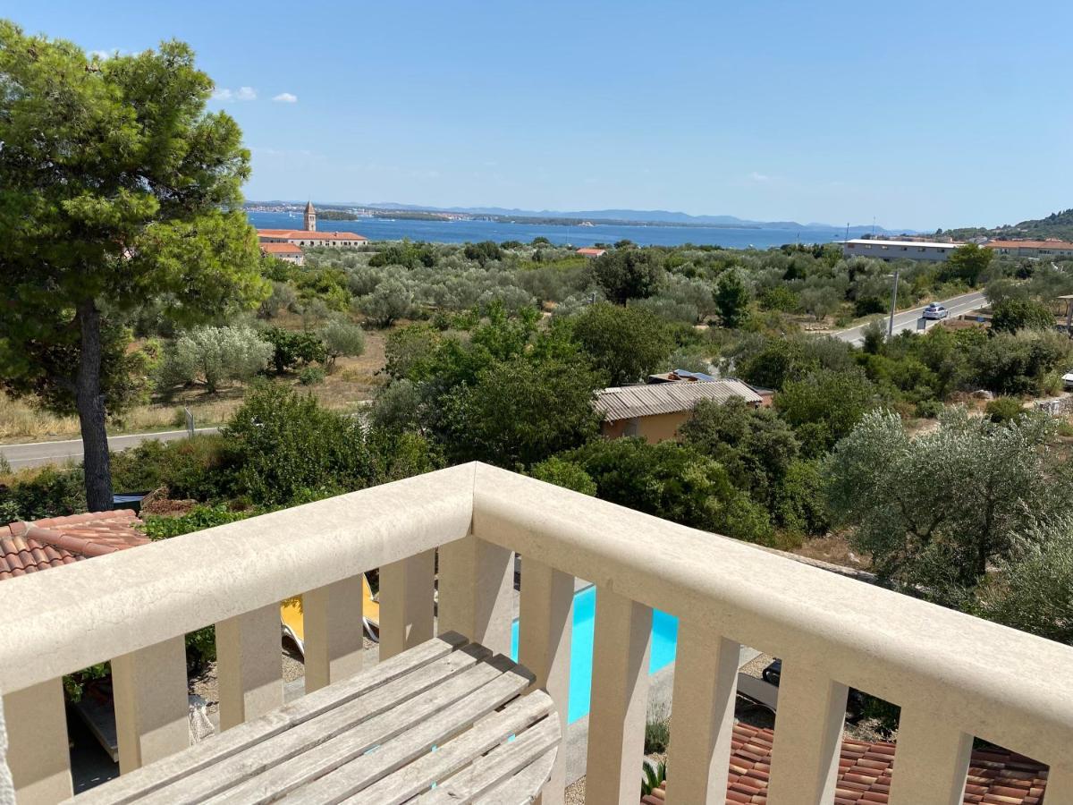 Apartments Villa Lora Kraj  ภายนอก รูปภาพ
