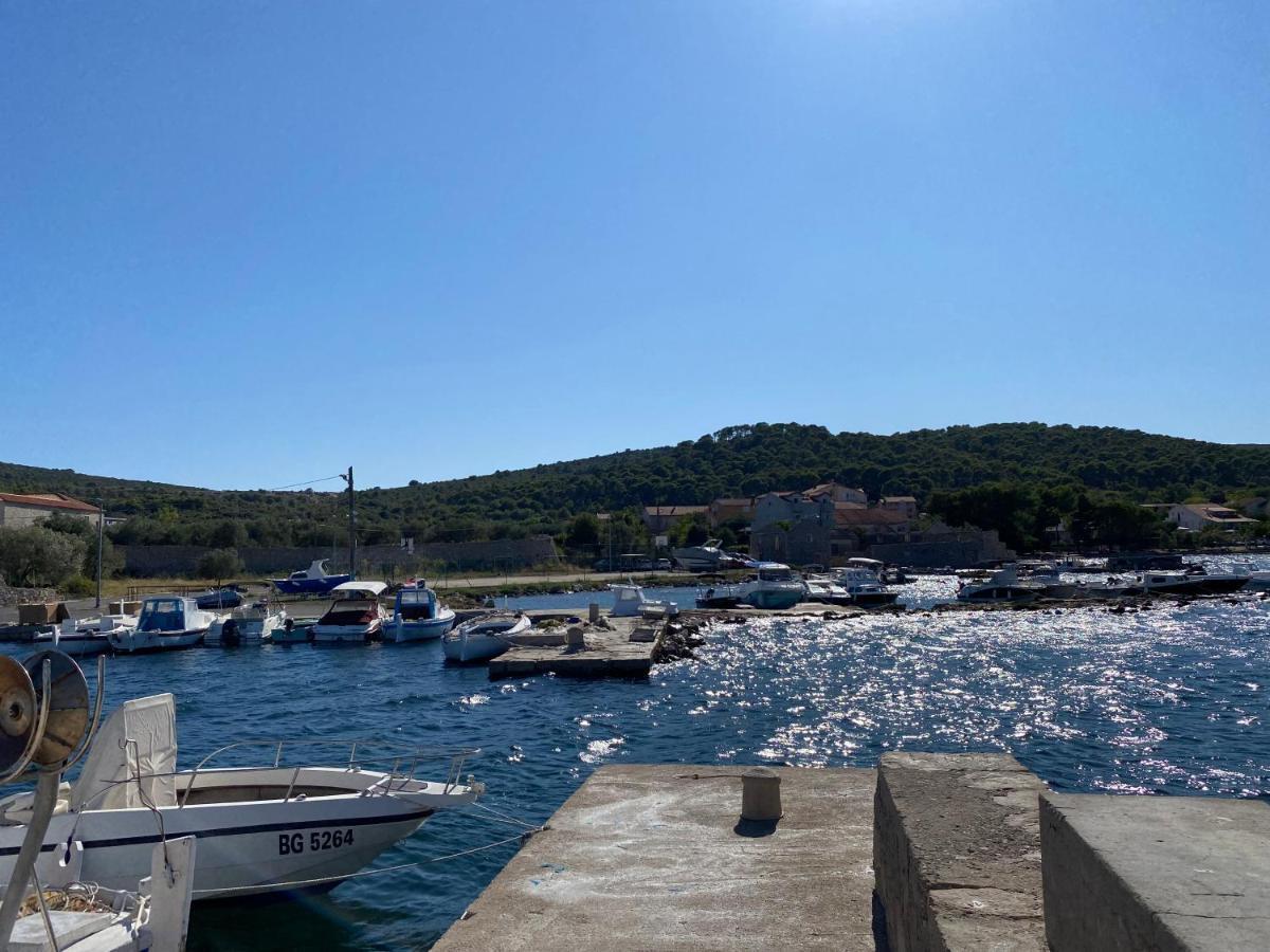Apartments Villa Lora Kraj  ภายนอก รูปภาพ