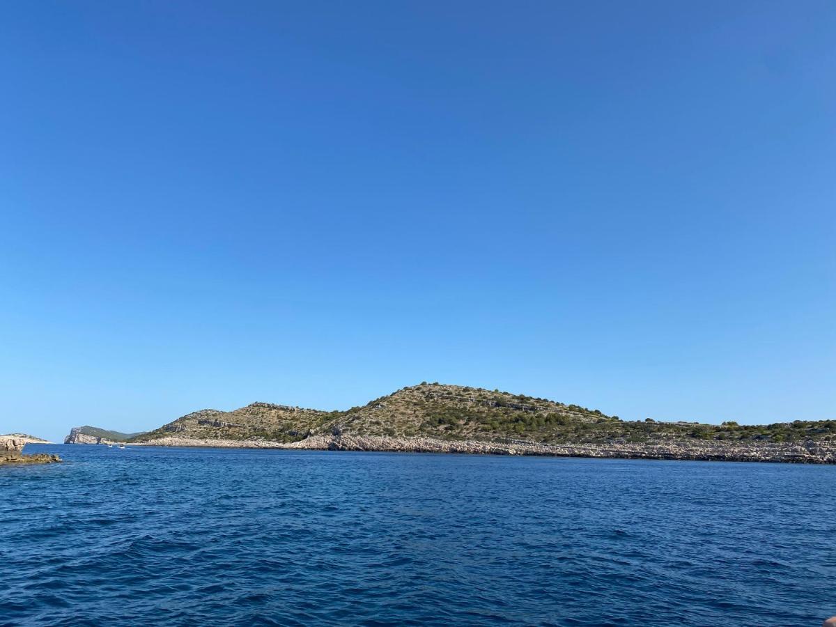 Apartments Villa Lora Kraj  ภายนอก รูปภาพ