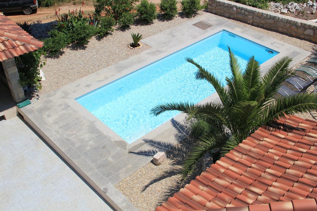 Apartments Villa Lora Kraj  ภายนอก รูปภาพ